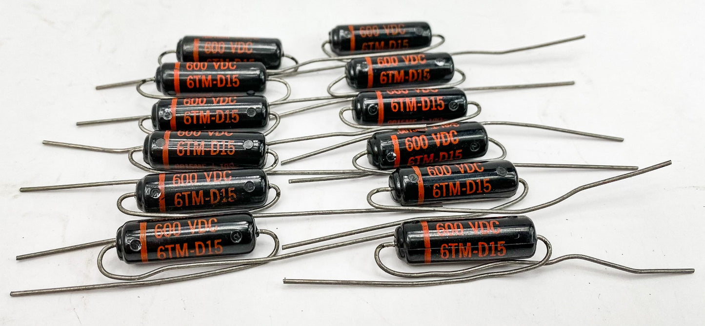 Sprague 0.0015 uf 600 VDC Black Beauty Capacitors 12x NOS