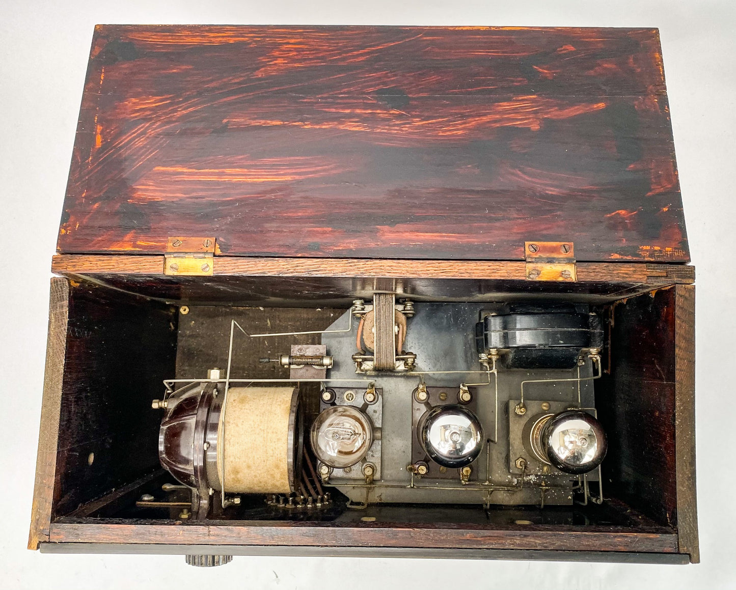 Antique Radio 3 Tubes Marconi / DeForest / Atwater Kent *