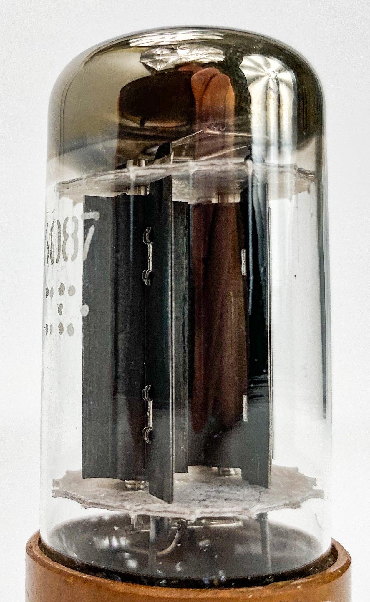 GE 6087 / 5Y3WGT / 5Y3WGTB Black Plate Top D Getter Brown Base Vacuum Tube